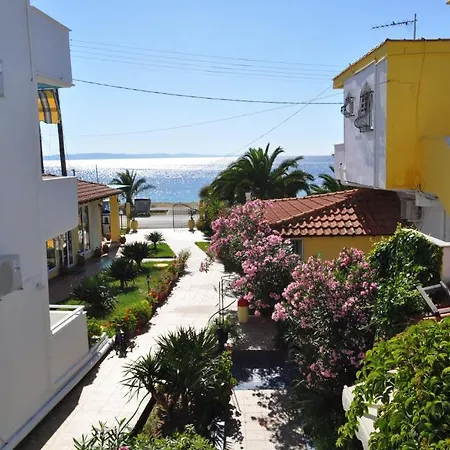 Studios Castro * Toroni