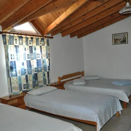 Studios Castro Apartment