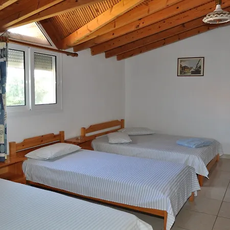 Studios Castro Apartment Toroni